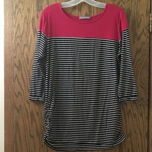 Loveappella maternity top